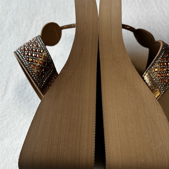 NWOT Kelly & Katie Rhinestone Wedge Sandals 7 Medium Holiday Glam - Picture 9 of 10